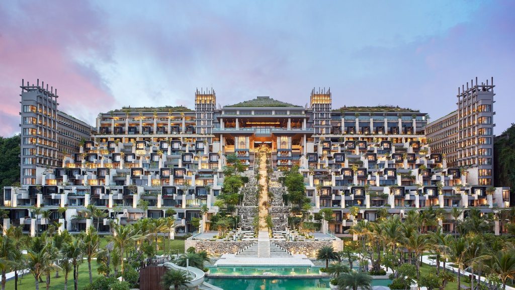 ヨーロッパ最古の高級ホテルグループ アプルバ ケンピンスキ バリ インドネシア工芸の真価を理解する5ツ星リゾートがヌサドゥアに登場 Majalah Indonesia Online Magazines Bali Culture Indonesia Magazine Online