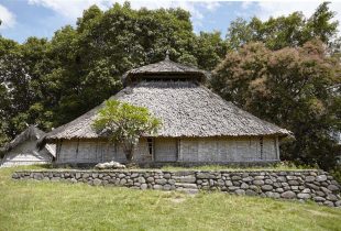 Mesjid Kuno Bayan Beleg, Lombok Didirikan pada abad ke 17